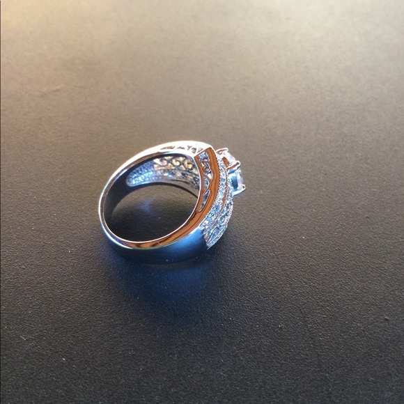 Marcasite Ring - Picture 3 of 4